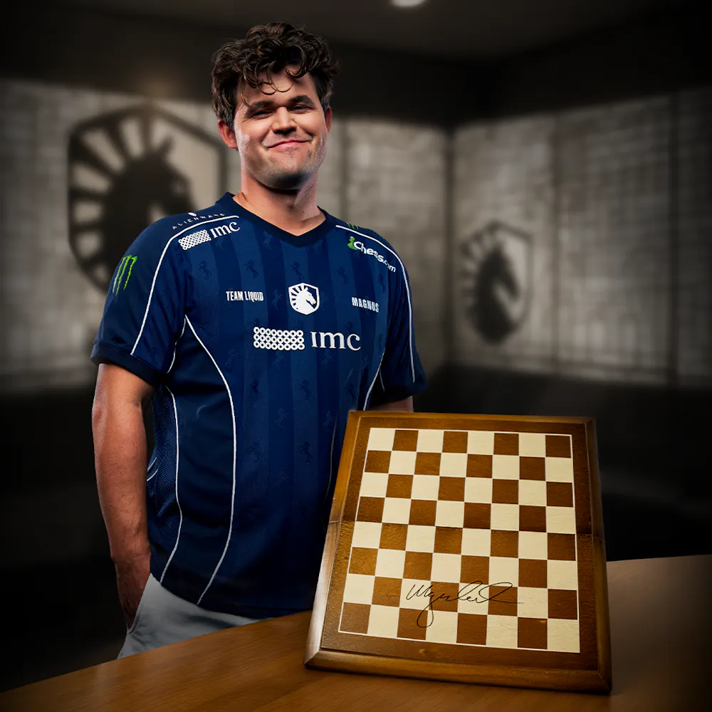 Magnus Carlson Chess board