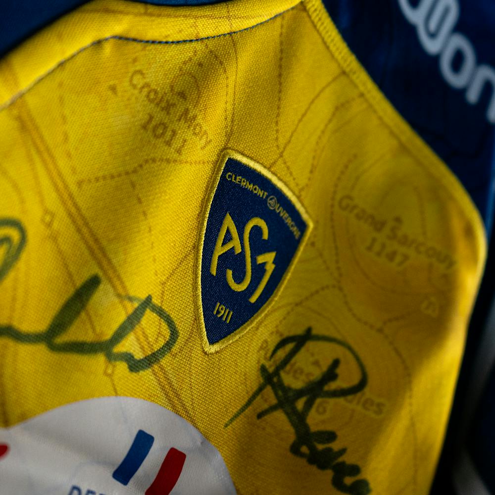 clermont rugby shirt photo