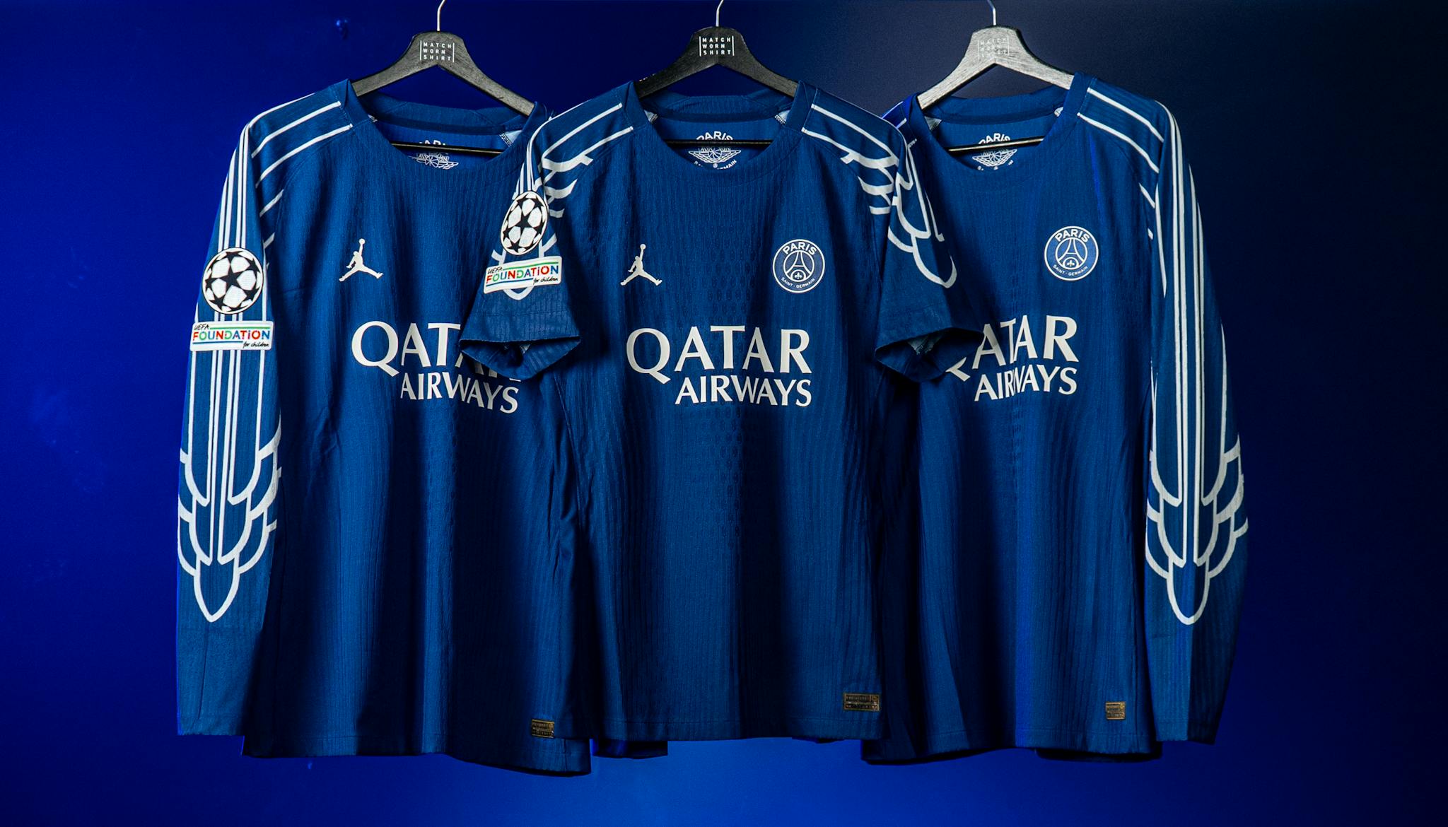 PSG fourth kit