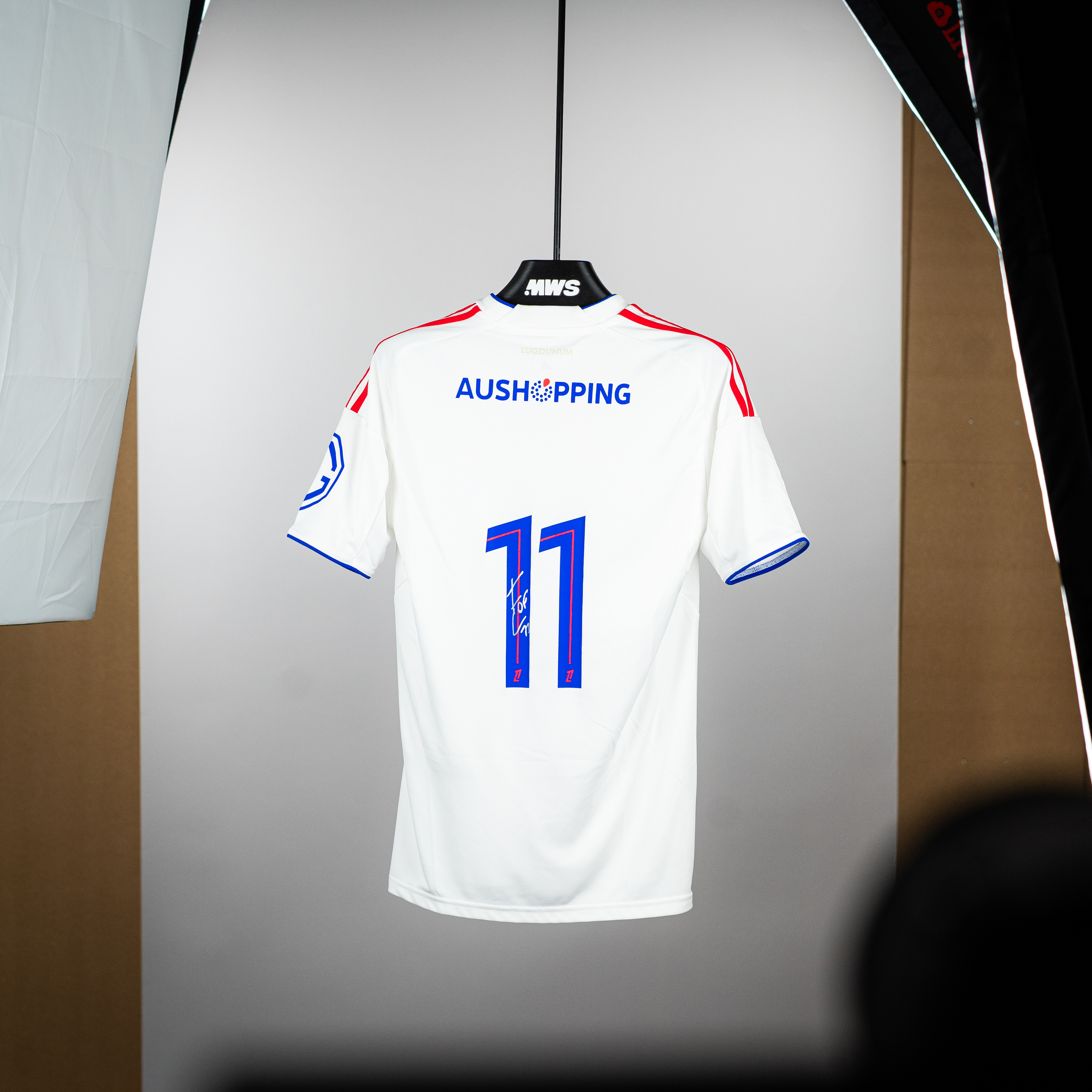 オリンピック・リヨンのユニフォーム | MatchWornShirt